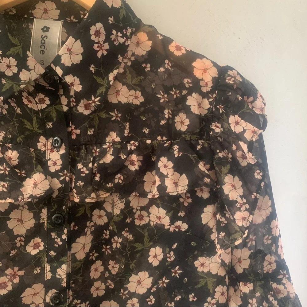 Floral Ruffle Sheer Blouse - Picture 2 of 7